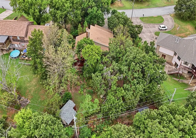 Photo 3 of Sale Pending at 219 N Oak Ridge Dr, Sand Springs, OK 74063 | MLS# 2631700 | Listing updated on 2026-09-29