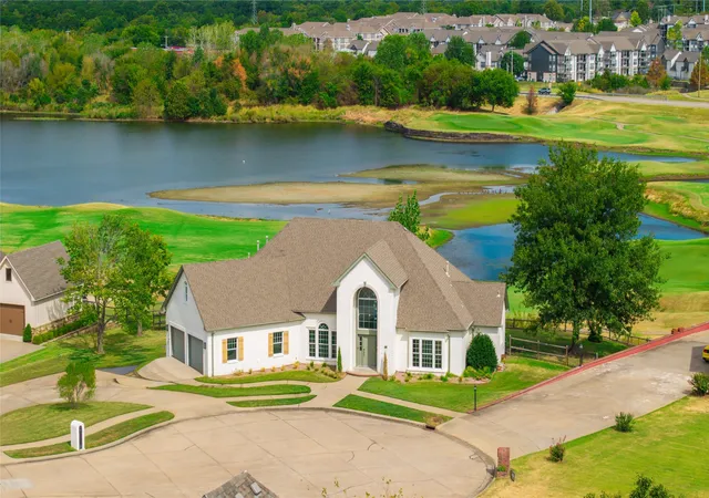 Photo 3 of Single family home for sale at 8317 N 99Th East Eastavenue, Owasso, OK 74055 | MLS# 2631514 | Listing updated on 2026-10-05