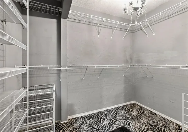 Listing Photo 2 - Condo for sale in building located at 5923 S Atlanta Ave, Tulsa, OK 74105 - Unit #2