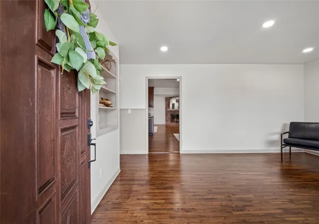 Photo 3 of Sale Pending at 626 N Moccasin Pl, Sapulpa, OK 74066 | MLS# 2631052 | Listing updated on 2026-09-02