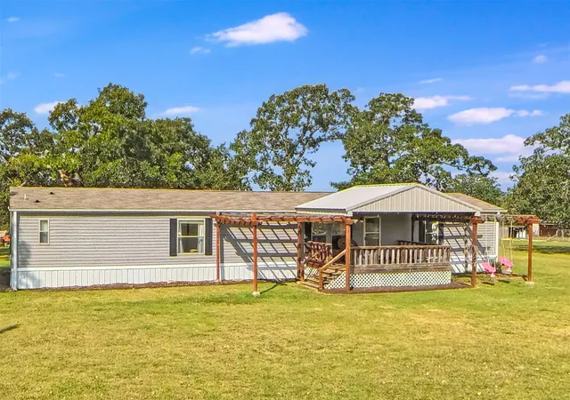 Photo 2 of Sale Pending at 20484 W 71st St S, Sand Springs, OK 74063 | MLS# 2631790 | Listing updated on 2026-09-11