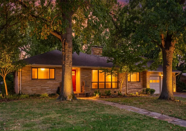 Photo 2 of Single family home for sale at 4164 E 43rd St, Tulsa, OK 74135 | MLS# 2631776 | Listing updated on 2026-09-11