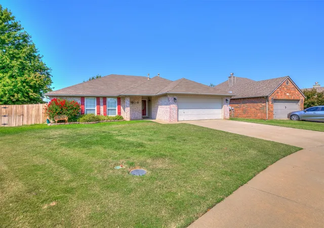 Photo 2 of Sale Pending at 4058 S 213th Eastavenue, Broken Arrow, OK 74014 | MLS# 2630928 | Listing updated on 2026-09-08