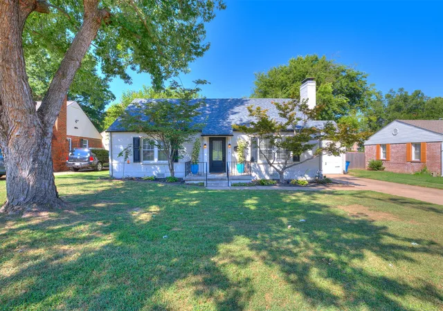 Photo 2 of Sale Pending at 1338 S Marion Ave, Tulsa, OK 74112 | MLS# 2631463 | Listing updated on 2026-09-05