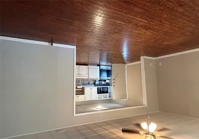 Photo 4 of Sale Pending at 204 W South St S, Tahlequah, OK 74464 | MLS# 2631835 | Listing updated on 2026-09-07