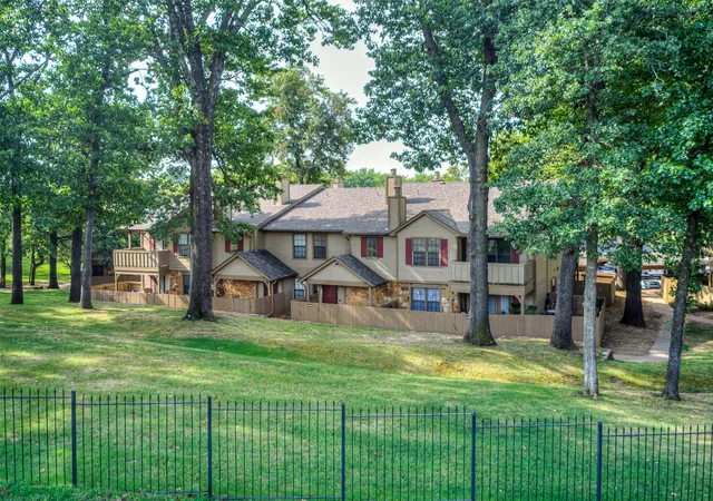 Photo 1 of Condo for sale at 9105 S Urbana Ave S #G, Tulsa, OK 74137 | MLS# 2630094 | Listing updated on 2026-08-31