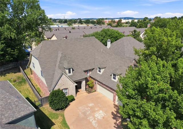 Photo 2 of Single family home for sale at 10112 S 86th East Pl, Tulsa, OK 74133 | MLS# 2631847 | Listing updated on 2026-09-03