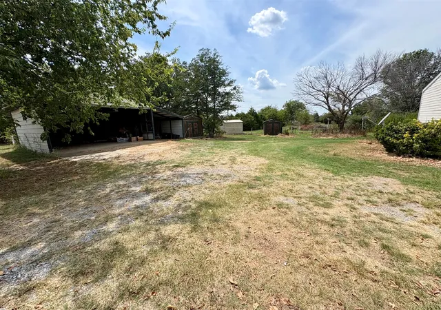 Photo 2 of Sale Pending at 20151 S 455th East Ave, Porter, OK 74454 | MLS# 2631874 | Listing updated on 2026-09-04
