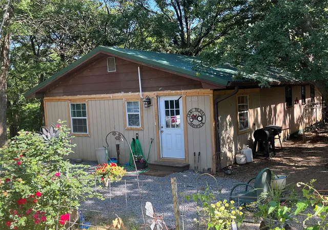 Photo 1 of Single family home for sale at 4905 Blackfoot Ln, Kingston, OK 73439 | MLS# 2631897 | Listing updated on 2026-09-08