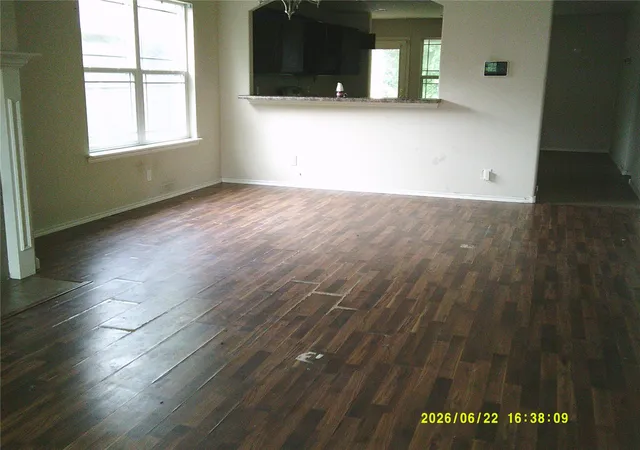 Photo 3 of Sale Pending at 4529 S Everett St, Sand Springs, OK 74063 | MLS# 2631936 | Listing updated on 2026-10-20