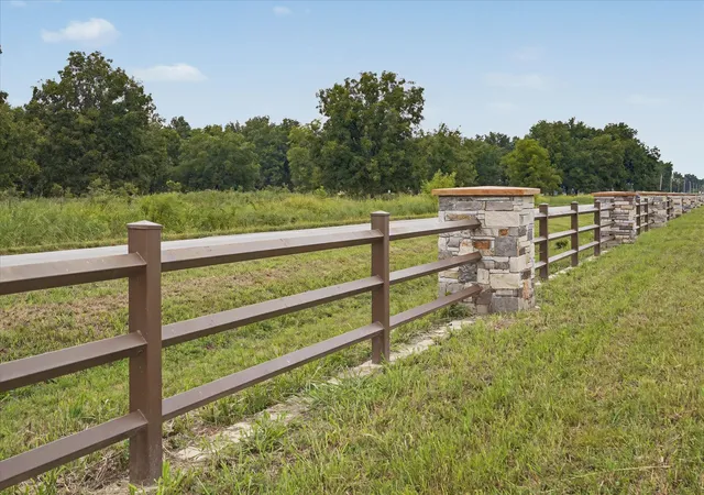 Photo 2 of Single family home for sale at 7703 E 211Th St S, Mounds, OK 74047 | MLS# 2631892 | Listing updated on 2026-09-01