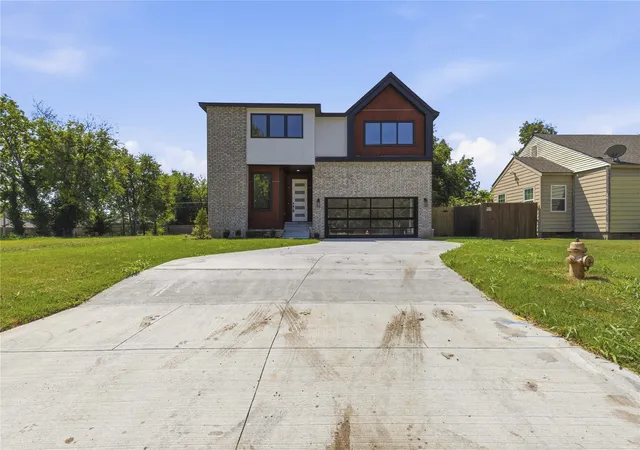 Photo 4 of Single family home for sale at 550 E Ute St, Tulsa, OK 74106 | MLS# 2631753 | Listing updated on 2026-09-06