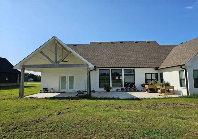 Photo 3 of Single family home for sale at 1482 Darlene Ln, Fort Gibson, OK 74434 | MLS# 2631962 | Listing updated on 2026-09-14