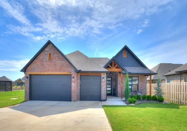 Photo 1 of Sale Pending at 12884 S 21st Pl E, Jenks, OK 74008 | MLS# 2631881 | Listing updated on 2026-09-28