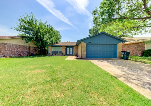Photo 1 of Single family home for sale at 11908 78th Pl, Owasso, OK 74055 | MLS# 2631853 | Listing updated on 2026-09-10