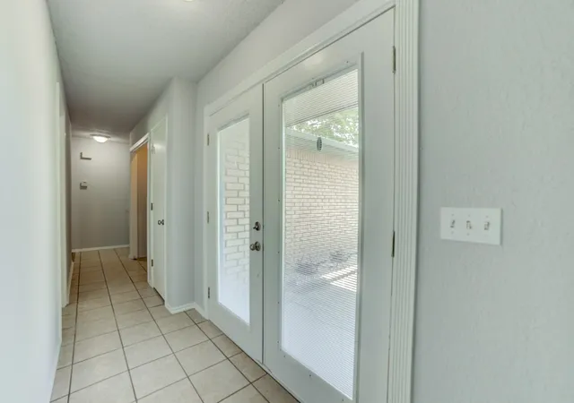 Photo 4 of Single family home for sale at 11908 78Th Pl, Owasso, OK 74055 | MLS# 2631853 | Listing updated on 2026-09-10