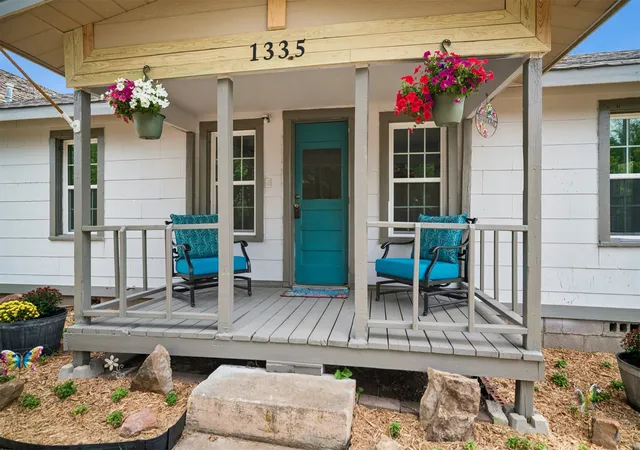 Photo 3 of Single family home for sale at 1335 E Maple St, Cushing, OK 74023 | MLS# 2631985 | Listing updated on 2026-08-29