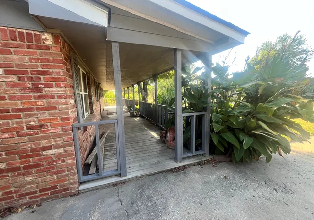Photo 2 of Single family home for sale at 11131 Ew 215th Rd, Nowata, OK 74048 | MLS# 2632007 | Listing updated on 2026-09-22