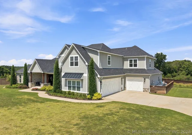 Photo 3 of Sale Pending at 18649 E 126Th St S, Broken Arrow, OK 74011 | MLS# 2631846 | Listing updated on 2026-09-14