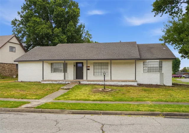 Photo 1 of Single family home for sale at 2617 S 90th East Ave, Tulsa, OK 74129 | MLS# 2632033 | Listing updated on 2026-08-31