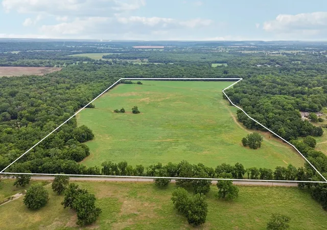 Photo 3 of Sale Pending at 9283 E 470 Rd, Claremore, OK 74017 | MLS# 2632025 | Listing updated on 2026-09-15