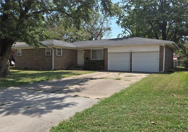Single family home for sale at 10946 E 4Th St, Tulsa, OK 74128 | MLS# 2627801