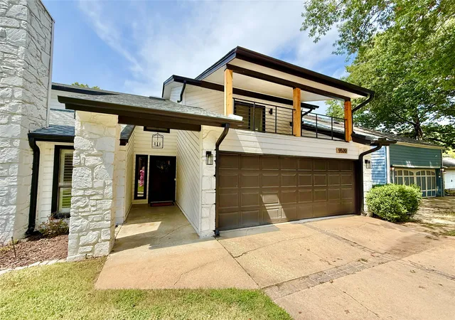 Photo 3 of Sale Pending at 9520 Maplewood Ave, Tulsa, OK 74137 | MLS# 2631991 | Listing updated on 2026-08-31