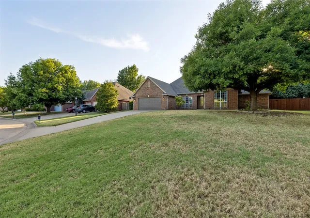 Photo 3 of Sale Pending at 1924 N Brooke Hollow, Stillwater, OK 74075 | MLS# 2632030 | Listing updated on 2026-08-31