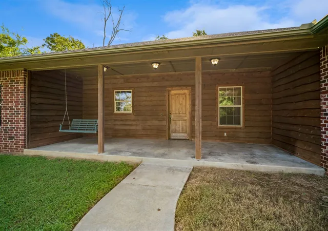 Photo 3 of Single family home for sale at 15254 E 486 Rd, Claremore, OK 74019 | MLS# 2631429 | Listing updated on 2026-09-04