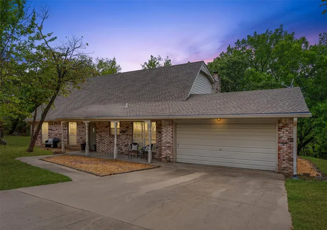 Photo 1 of Single family home for sale at 2145 Mountain Dr, Bartlesville, OK 74003 | MLS# 2631053 | Listing updated on 2026-08-29