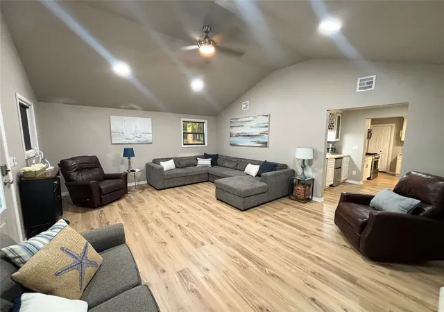 Photo 4 of Single family home for sale at 32820 E 713 Rd, Wagoner, OK 74467 | MLS# 2630598 | Listing updated on 2026-08-29