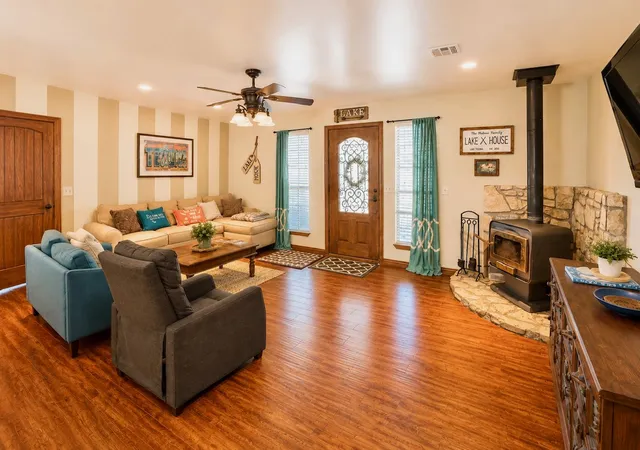 Photo 3 of Single family home for sale at 12326 Scott Dr, Kingston, OK 73439 | MLS# 2632105 | Listing updated on 2026-09-29