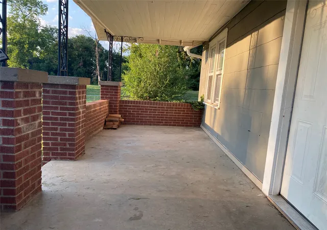 Photo 3 of Single family home for sale at 405 S 60Th Westavenue, Tulsa, OK 74127 | MLS# 2631898 | Listing updated on 2026-09-02