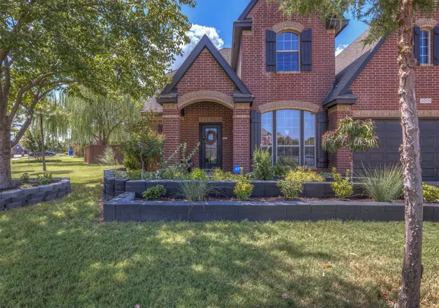 Photo 3 of Sale Pending at 3000 S Tamarack Ave, Broken Arrow, OK 74012 | MLS# 2632113 | Listing updated on 2026-09-05