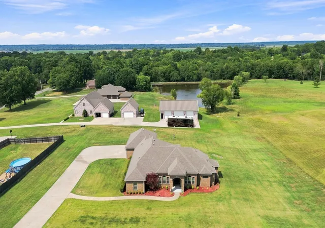 Photo 44 of Single family home for sale at 1640 W Harris Rd W, Muskogee, OK 74401 | MLS# 2631977 | Listing updated on 2026-09-11