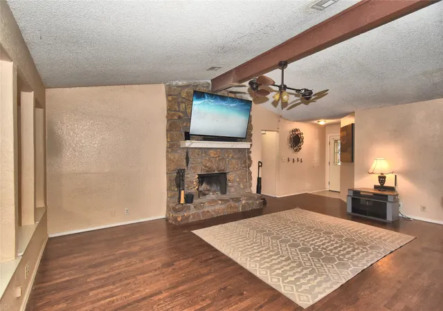 Photo 3 of Single family home for sale at 1114 W Austin St, Broken Arrow, OK 74011 | MLS# 2632118 | Listing updated on 2026-09-10