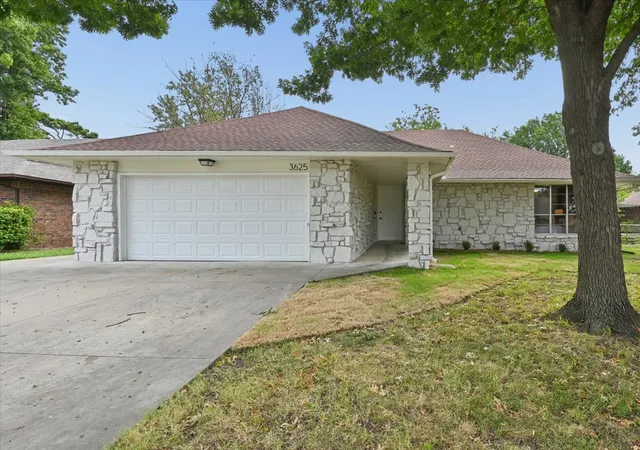 Photo 1 of Sale Pending at 3625 S 123rd East Ave, Tulsa, OK 74146 | MLS# 2632117 | Listing updated on 2026-10-06