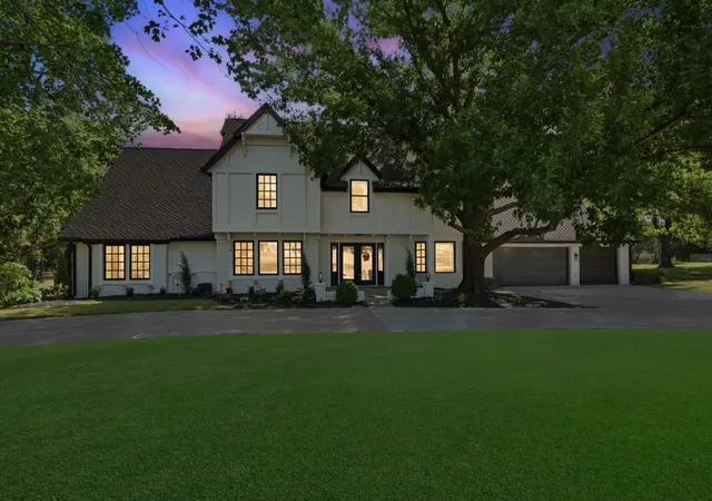 Photo 1 of Sale Pending at 11055 S Jamestown Ave, Tulsa, OK 74137 | MLS# 2631819 | Listing updated on 2026-10-20