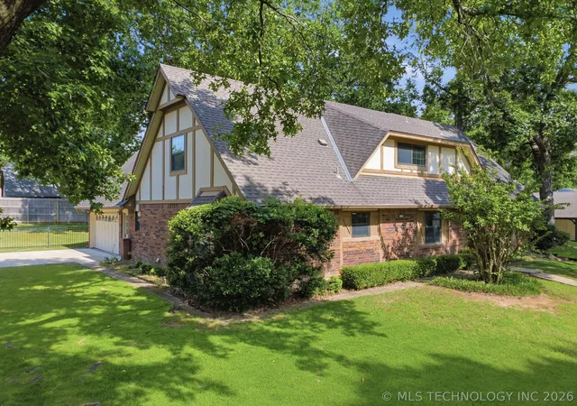 Photo 3 of Single family home for sale at 8117 S Quebec Ave, Tulsa, OK 74137 | MLS# 2626261 | Listing updated on 2026-09-06