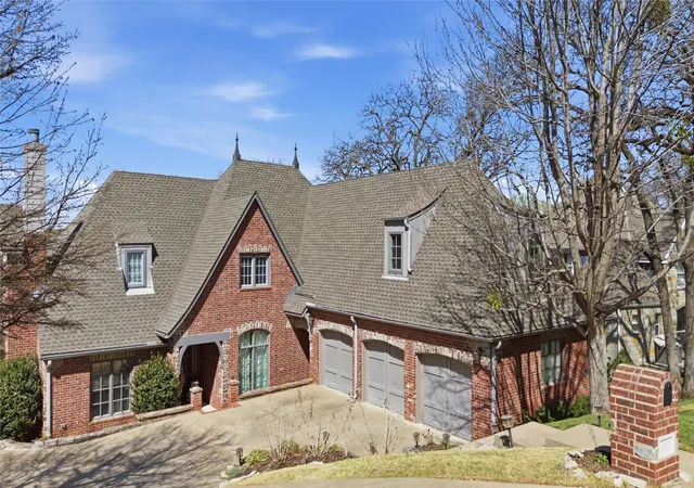 Photo 2 of Single family home for sale at 3502 E 102nd Pl, Tulsa, OK 74137 | MLS# 2632144 | Listing updated on 2026-08-30