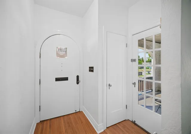 Photo 4 of Sale Pending at 1615 S Florence Pl, Tulsa, OK 74104 | MLS# 2632141 | Listing updated on 2026-09-04