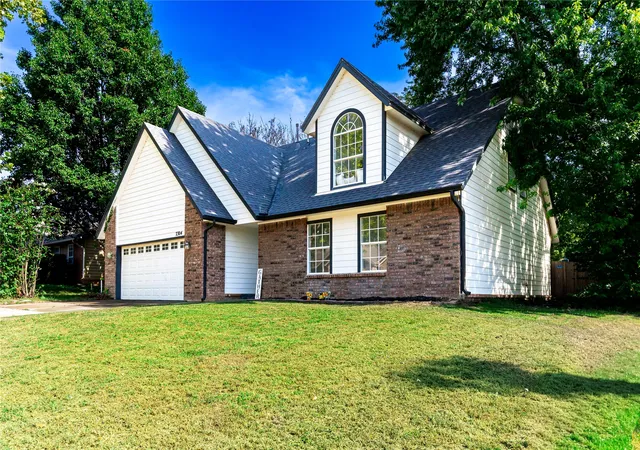 Photo 2 of Single family home for sale at 2304 W Ocala St, Broken Arrow, OK 74011 | MLS# 2632162 | Listing updated on 2026-09-13
