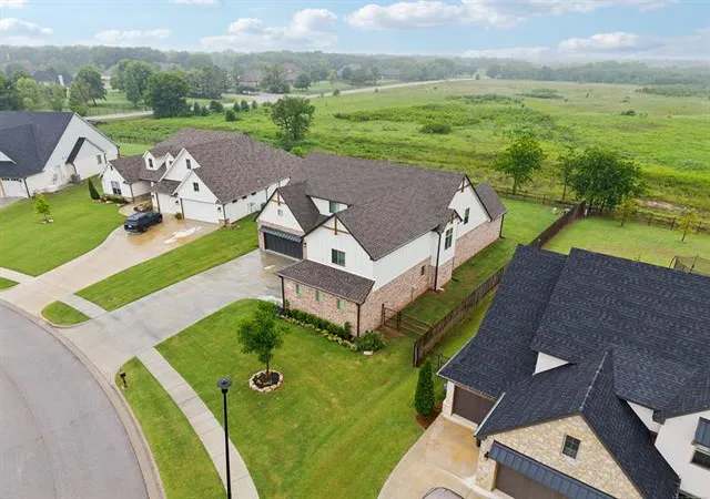 Photo 3 of Single family home for sale at 19104 E Beecher Ct, Owasso, OK 74055 | MLS# 2631453 | Listing updated on 2026-08-30