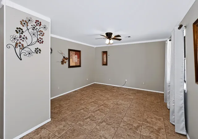 Photo 3 of Single family home for sale at 510 Beverly Ave, Vian, OK 74962 | MLS# 2632185 | Listing updated on 2026-09-07
