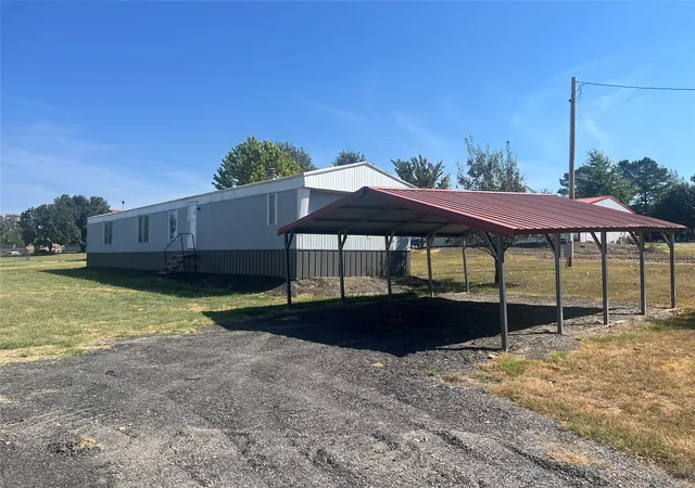 Photo 1 of Single family home for sale at 428628 E 1133 Rd, Porum, OK 74455 | MLS# 2632188 | Listing updated on 2026-08-31