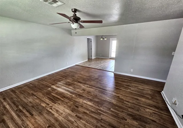 Photo 3 of Single family home for sale at 106 W 31 Pl S, Sand Springs, OK 74063 | MLS# 2632128 | Listing updated on 2026-09-19