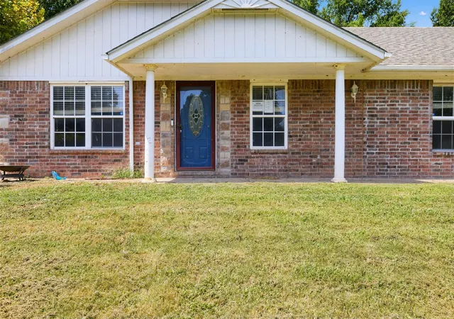 Photo 3 of Single family home for sale at 121134 4156 Road, Eufaula, OK 74432 | MLS# 2632192 | Listing updated on 2026-09-28