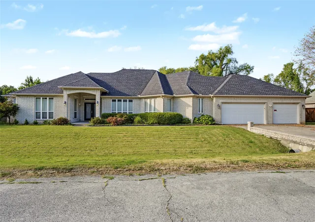 Photo 1 of Single family home for sale at 732 W 99th Street S, Jenks, OK 74037 | MLS# 2630938 | Listing updated on 2026-10-20
