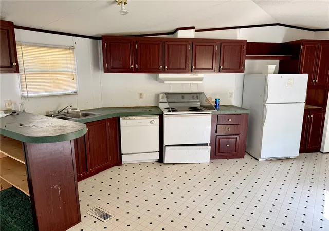 Photo 3 of Single family home for sale at 14038 Bridge, Madill, OK 73446 | MLS# 2632201 | Listing updated on 2026-09-10