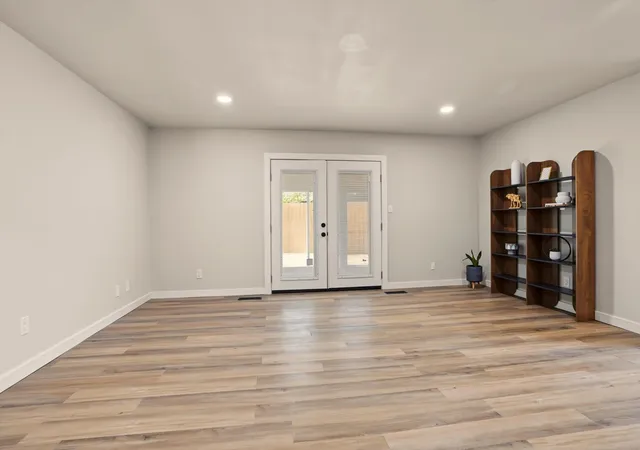 Photo 4 of Sale Pending at 706 E East, Jenks, OK 74037 | MLS# 2631689 | Listing updated on 2026-09-06